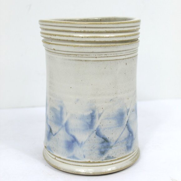 Art Pottery Beige Ribbed Rim Vase Blue Abstract Design Signed Doan - Picture 3 of 6